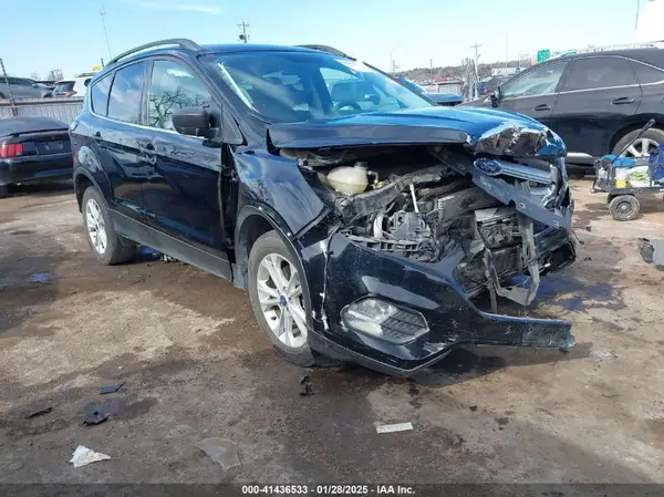 1FMCU9GD4JUD50882 2018 FORD ESCAPE - Image 1