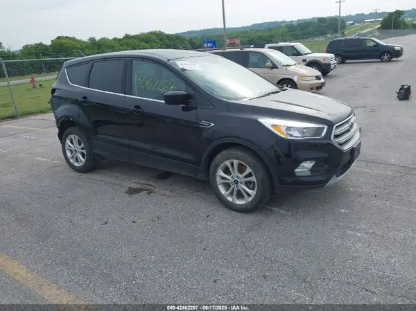 1FMCU9GD4KUA00833 2019 FORD ESCAPE - Image 1