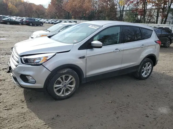 1FMCU9GD4KUA08740 2019 FORD ESCAPE - Image 1