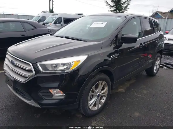 1FMCU9GD4KUA21147 2019 FORD ESCAPE - Image 2