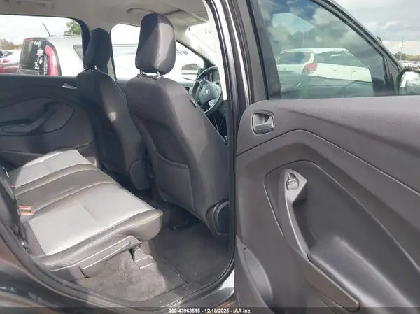 1FMCU9GD4KUA23254 2019 FORD ESCAPE - Image 8