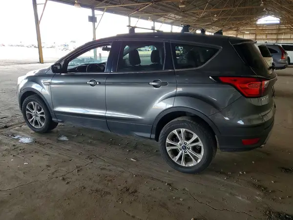 1FMCU9GD4KUA25392 2019 FORD ESCAPE - Image 2