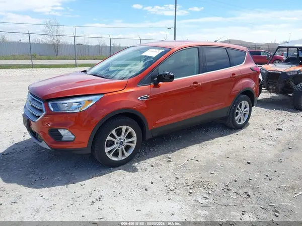 1FMCU9GD4KUA45092 2019 FORD ESCAPE - Image 2