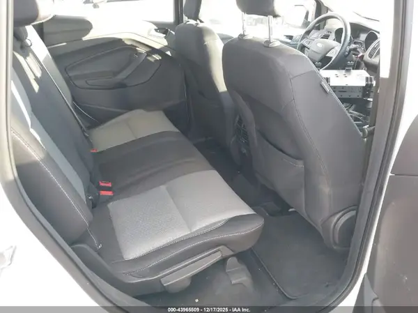 1FMCU9GD4KUA55525 2019 FORD ESCAPE - Image 8