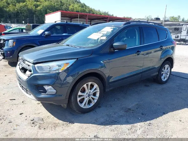 1FMCU9GD4KUA60546 2019 FORD ESCAPE - Image 2