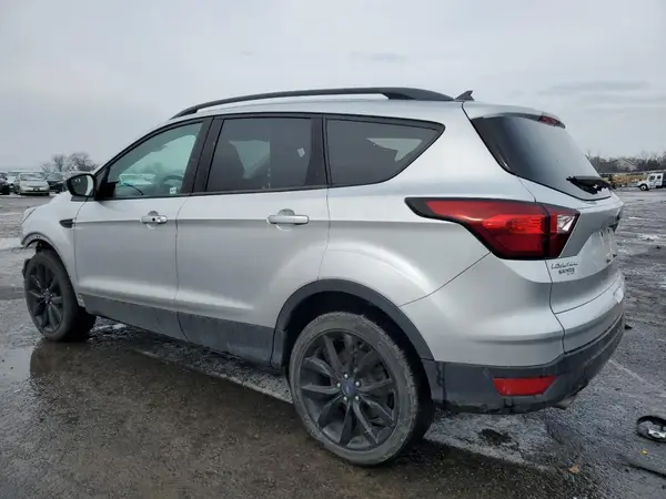 1FMCU9GD4KUA74043 2019 FORD ESCAPE - Image 2