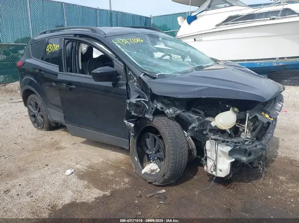 1FMCU9GD4KUA94261 2019 FORD ESCAPE - Image 1