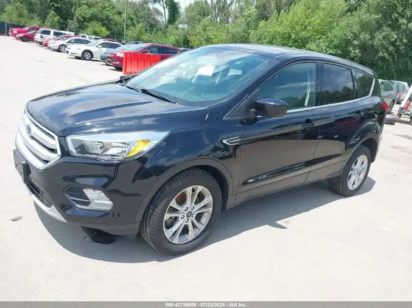 1FMCU9GD4KUA99072 2019 FORD ESCAPE - Image 2