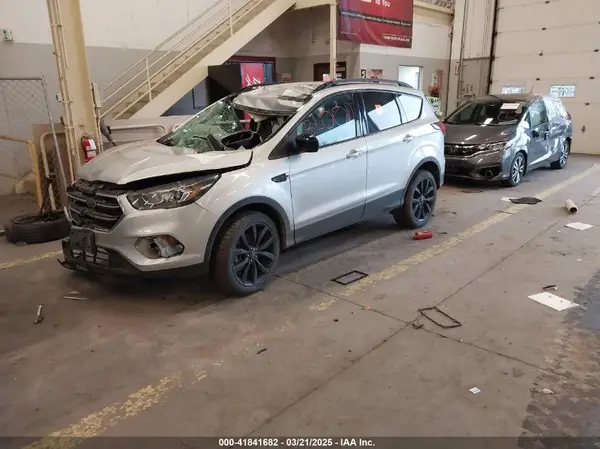 1FMCU9GD4KUB06392 2019 FORD ESCAPE - Image 2