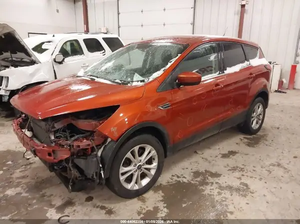 1FMCU9GD4KUB25511 2019 FORD ESCAPE - Image 2