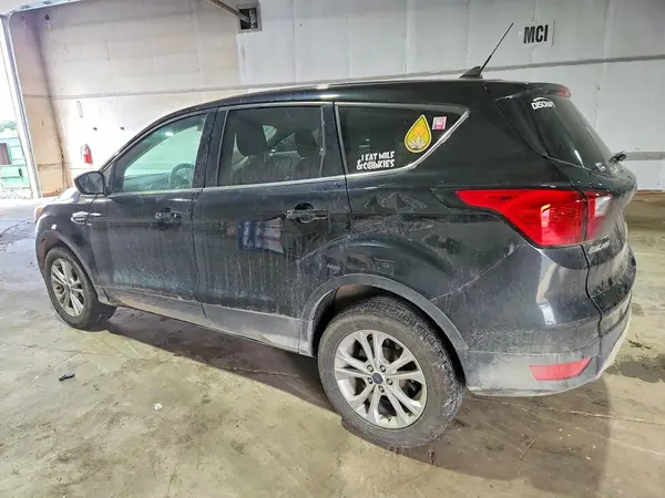 1FMCU9GD4KUB38114 2019 FORD ESCAPE - Image 2