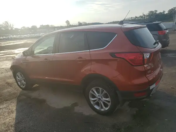 1FMCU9GD4KUB50991 2019 FORD ESCAPE - Image 2