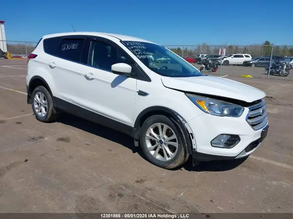 1FMCU9GD4KUB70030 2019 FORD ESCAPE - Image 1