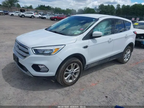 1FMCU9GD4KUB82307 2019 FORD ESCAPE - Image 2