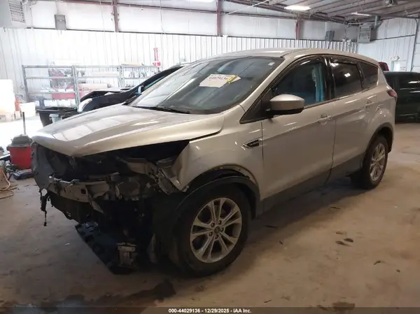 1FMCU9GD4KUB86003 2019 FORD ESCAPE - Image 2