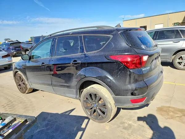 1FMCU9GD4KUC06184 2019 FORD ESCAPE - Image 2
