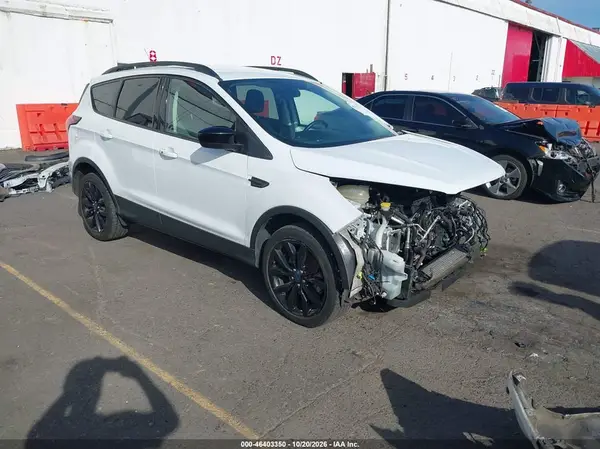 1FMCU9GD4KUC10008 2019 FORD ESCAPE - Image 1