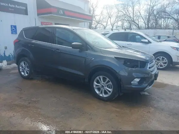 1FMCU9GD4KUC36916 2019 FORD ESCAPE - Image 1