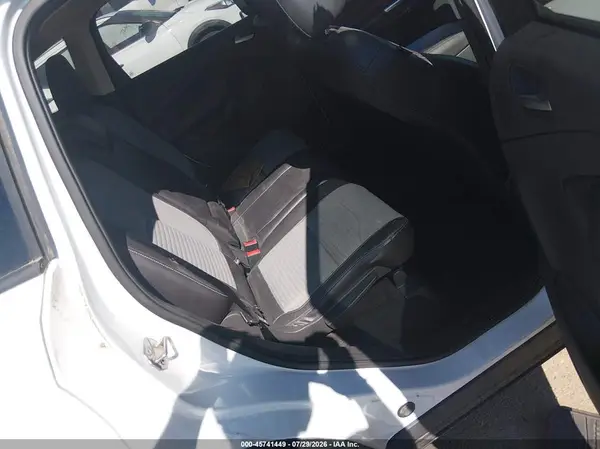 1FMCU9GD5HUA03703 2017 FORD ESCAPE - Image 8