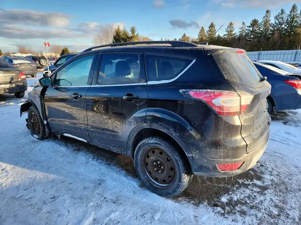 1FMCU9GD5HUA05130 2017 FORD ESCAPE - Image 2