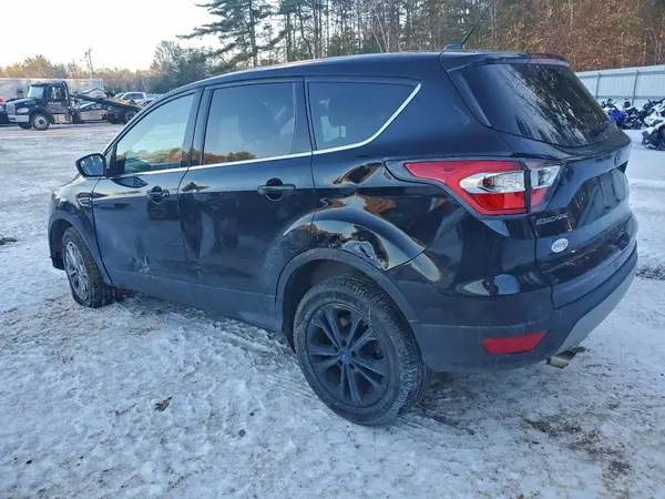 1FMCU9GD5HUA07220 2017 FORD ESCAPE - Image 2