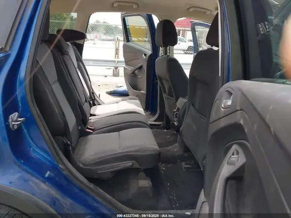 1FMCU9GD5HUA17889 2017 FORD ESCAPE - Image 8