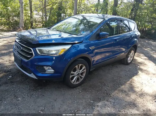 1FMCU9GD5HUA18069 2017 FORD ESCAPE - Image 2