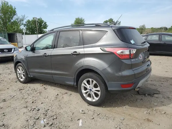1FMCU9GD5HUA32960 2017 FORD ESCAPE - Image 2