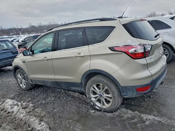 1FMCU9GD5HUA35700 2017 FORD ESCAPE - Image 2