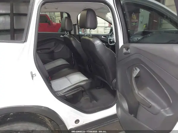 1FMCU9GD5HUA50987 2017 FORD ESCAPE - Image 8