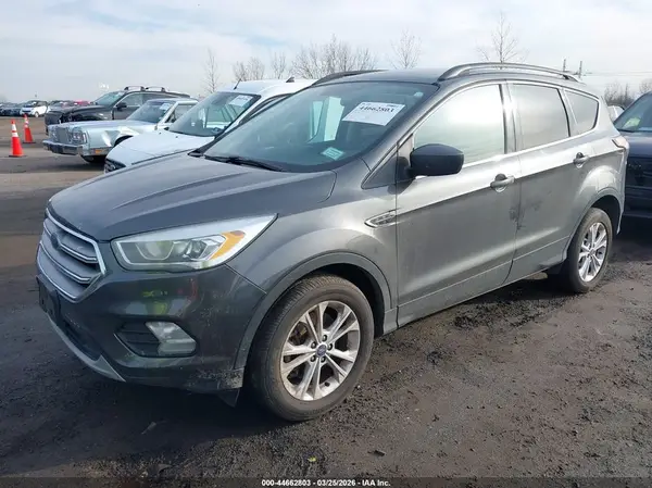 1FMCU9GD5HUA56966 2017 FORD ESCAPE - Image 2