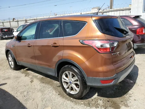 1FMCU9GD5HUA69460 2017 FORD ESCAPE - Image 2