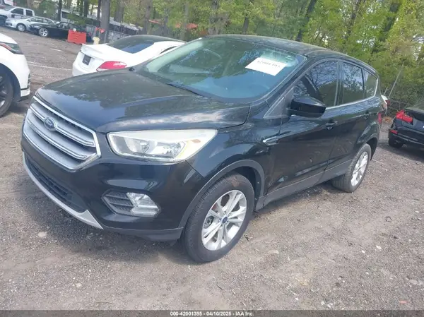 1FMCU9GD5HUA84217 2017 FORD ESCAPE - Image 2