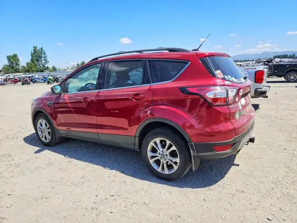 1FMCU9GD5HUA85805 2017 FORD ESCAPE - Image 2
