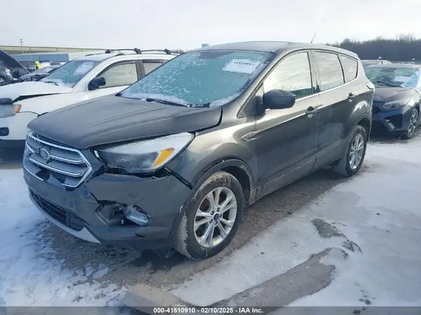 1FMCU9GD5HUB27843 2017 FORD ESCAPE - Image 2