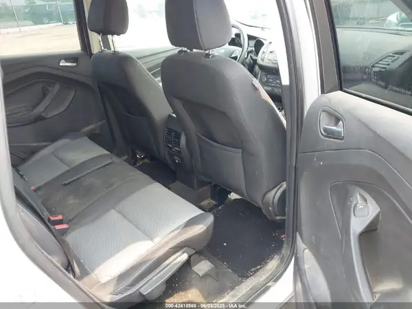 1FMCU9GD5HUB35280 2017 FORD ESCAPE - Image 8