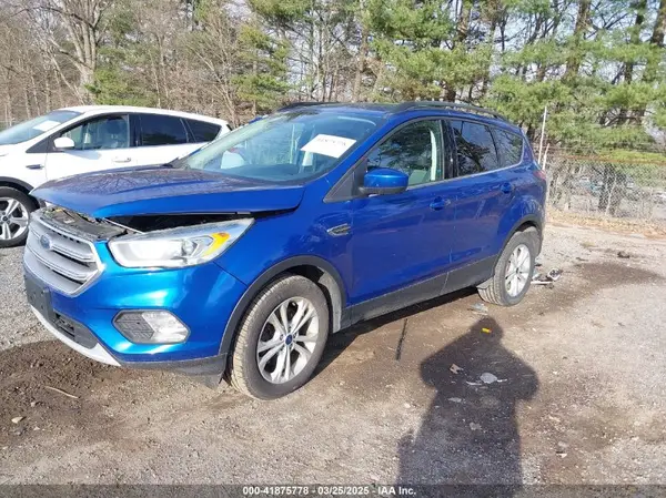 1FMCU9GD5HUB39538 2017 FORD ESCAPE - Image 2
