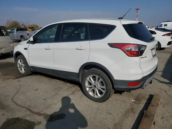 1FMCU9GD5HUB45551 2017 FORD ESCAPE - Image 2