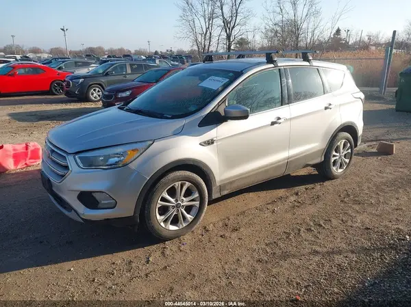 1FMCU9GD5HUB71938 2017 FORD ESCAPE - Image 2