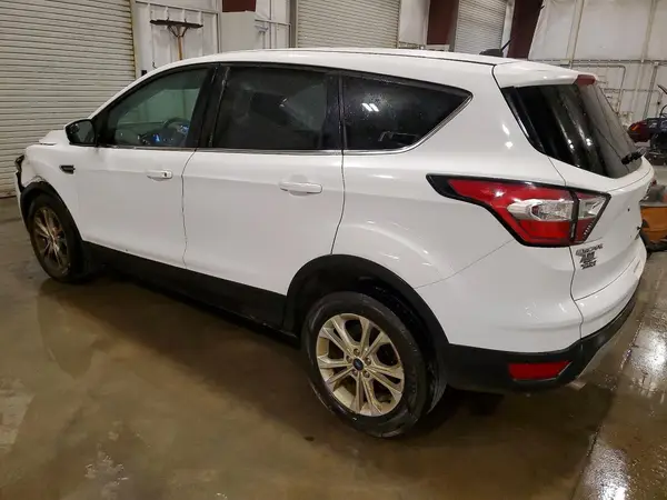 1FMCU9GD5HUB80686 2017 FORD ESCAPE - Image 2