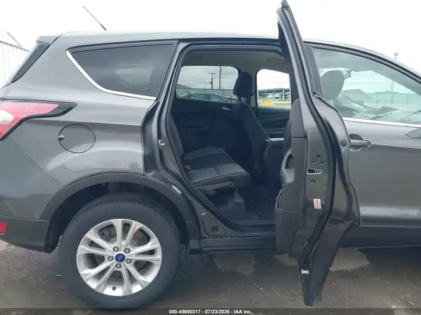 1FMCU9GD5HUC02752 2017 FORD ESCAPE - Image 8