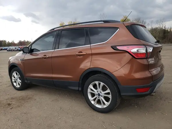 1FMCU9GD5HUC21656 2017 FORD ESCAPE - Image 2