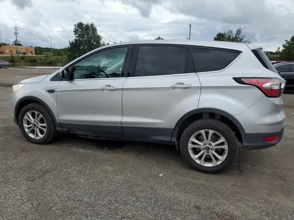 1FMCU9GD5HUC27828 2017 FORD ESCAPE - Image 2