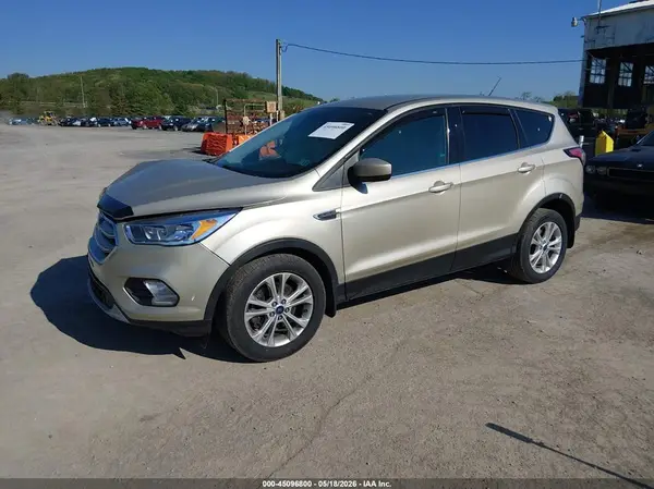 1FMCU9GD5HUC30745 2017 FORD ESCAPE - Image 2
