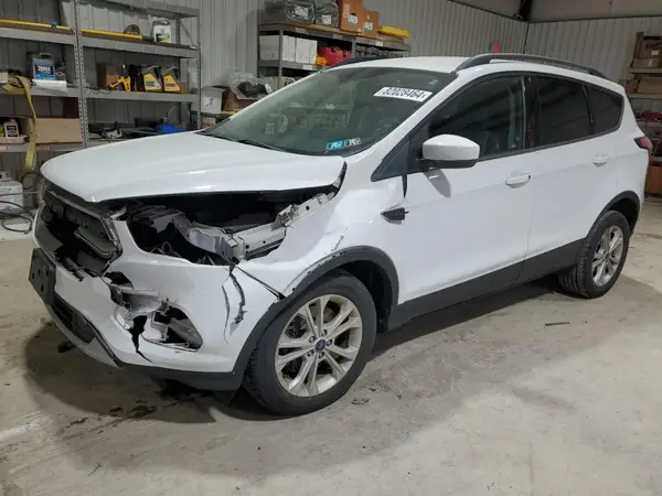 1FMCU9GD5HUC32138 2017 FORD ESCAPE - Image 1