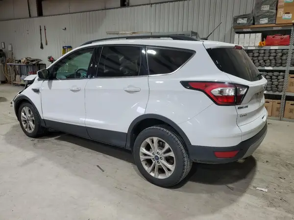 1FMCU9GD5HUC32138 2017 FORD ESCAPE - Image 2