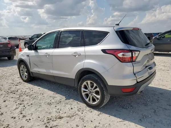 1FMCU9GD5HUC38831 2017 FORD ESCAPE - Image 2