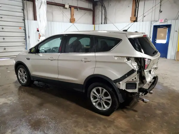 1FMCU9GD5HUC58660 2017 FORD ESCAPE - Image 2