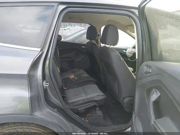 1FMCU9GD5HUC60862 2017 FORD ESCAPE - Image 8