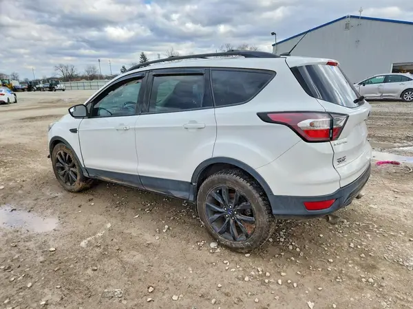 1FMCU9GD5HUC75992 2017 FORD ESCAPE - Image 2